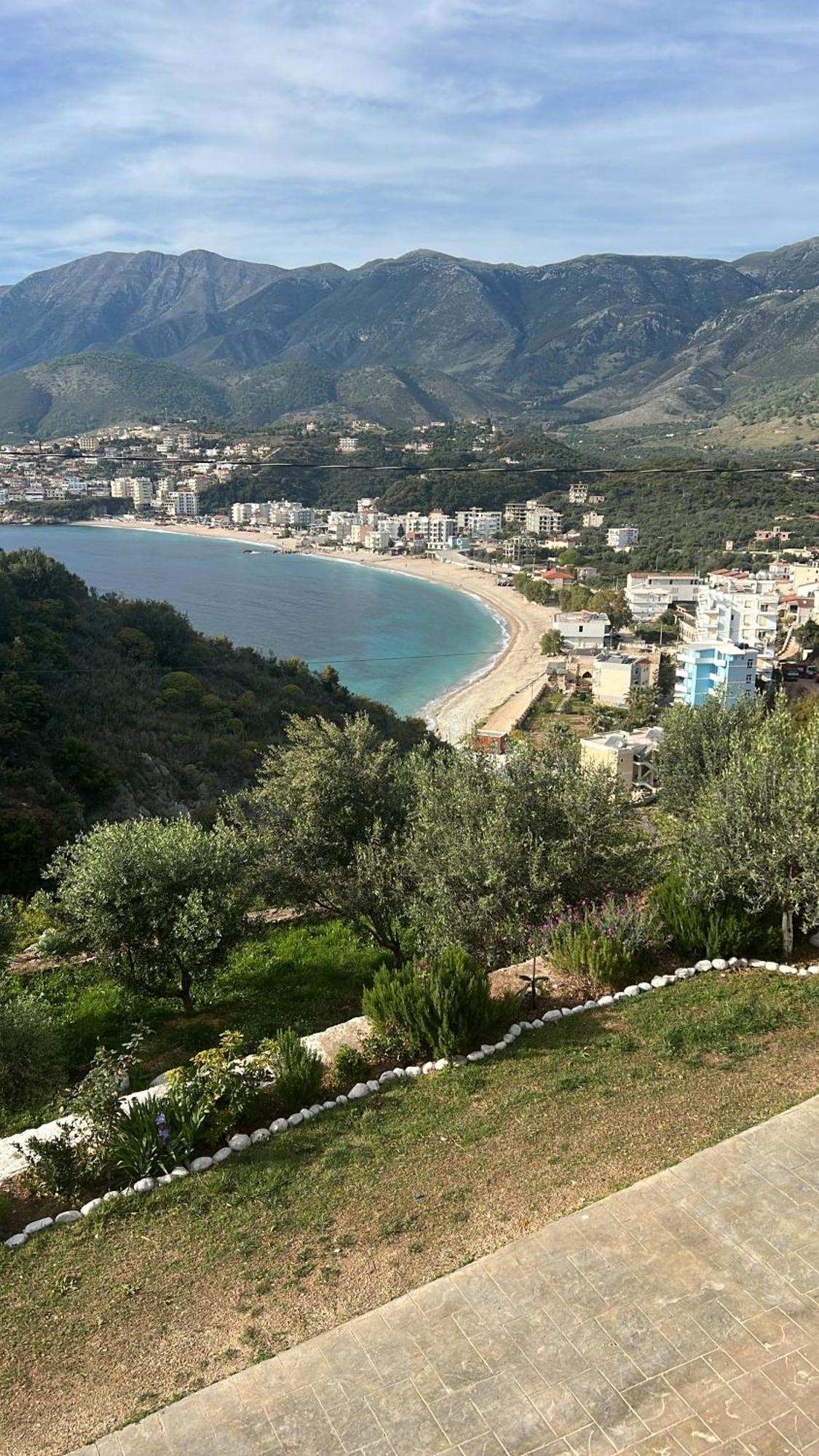 Stonevilla Buta Himare Esterno foto