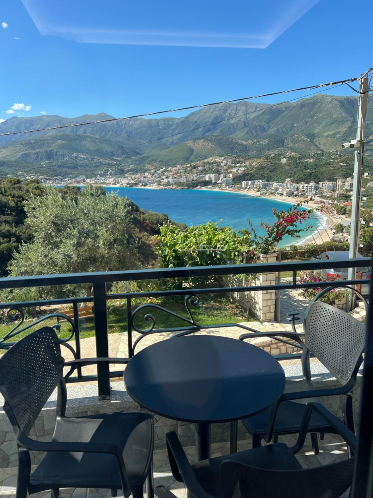 Stonevilla Buta Himare Esterno foto